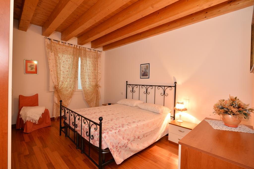B&B Corte Barbieri Dolcè Zewnętrze zdjęcie