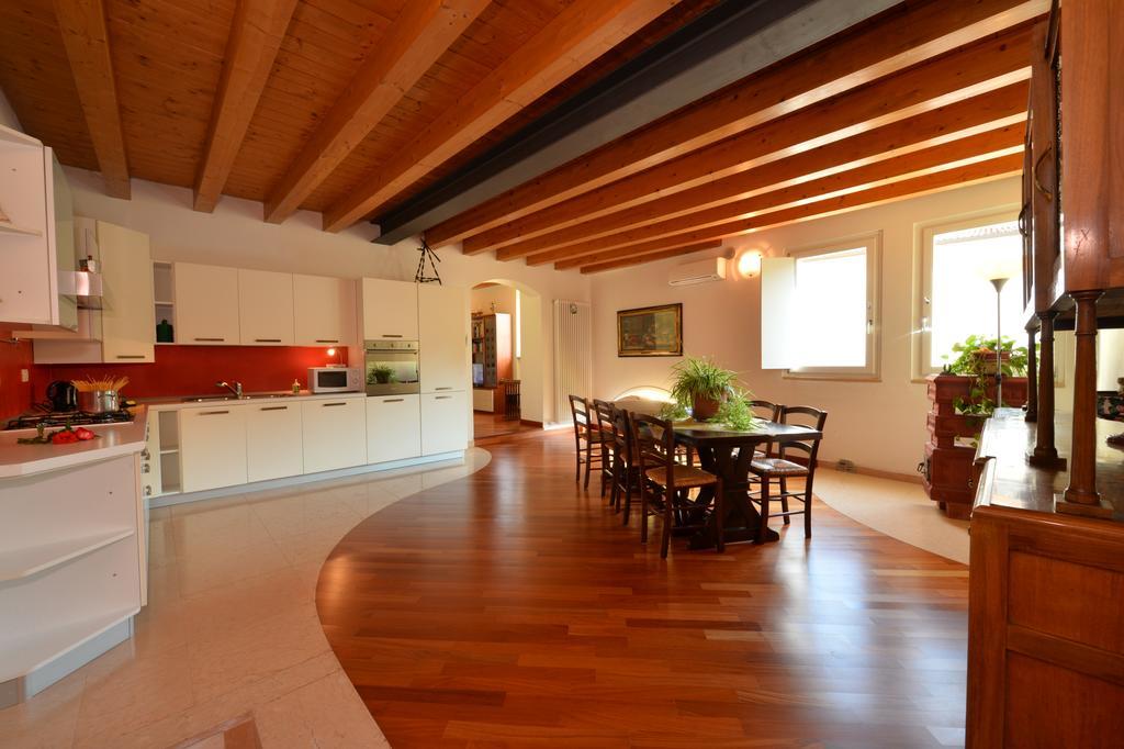 B&B Corte Barbieri Dolcè Zewnętrze zdjęcie